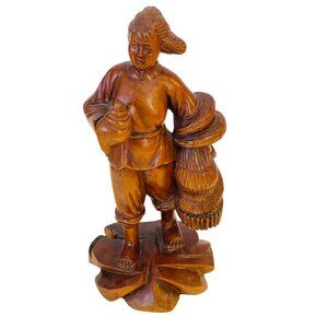 Chinese Figurine Carved Boxwood Cultural Revolution Fisherwoman 1966-1976